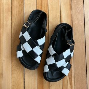 Alohas Scacchi Sandals
